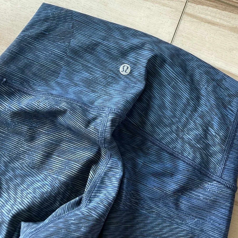 Lululemon Wunder Under Hi-Rise 1/2 Tight *Full-On Luxtreme 17
